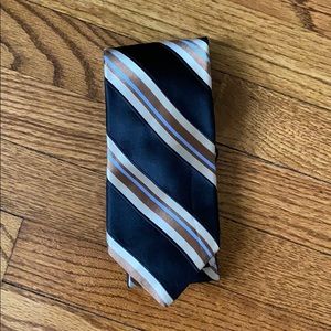 Ike Behar silk tie